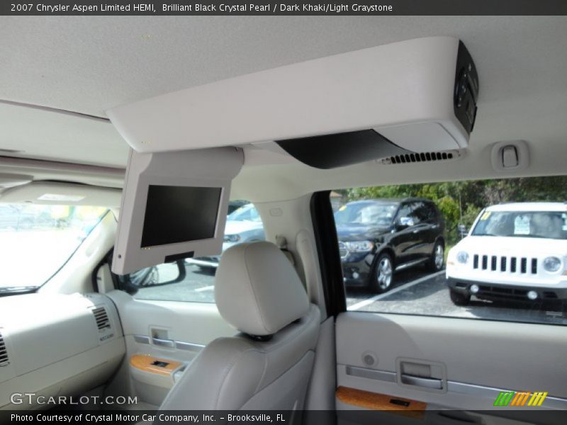 Brilliant Black Crystal Pearl / Dark Khaki/Light Graystone 2007 Chrysler Aspen Limited HEMI