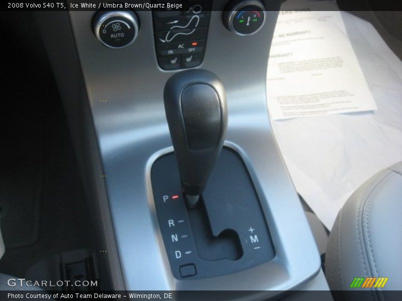 Ice White / Umbra Brown/Quartz Beige 2008 Volvo S40 T5