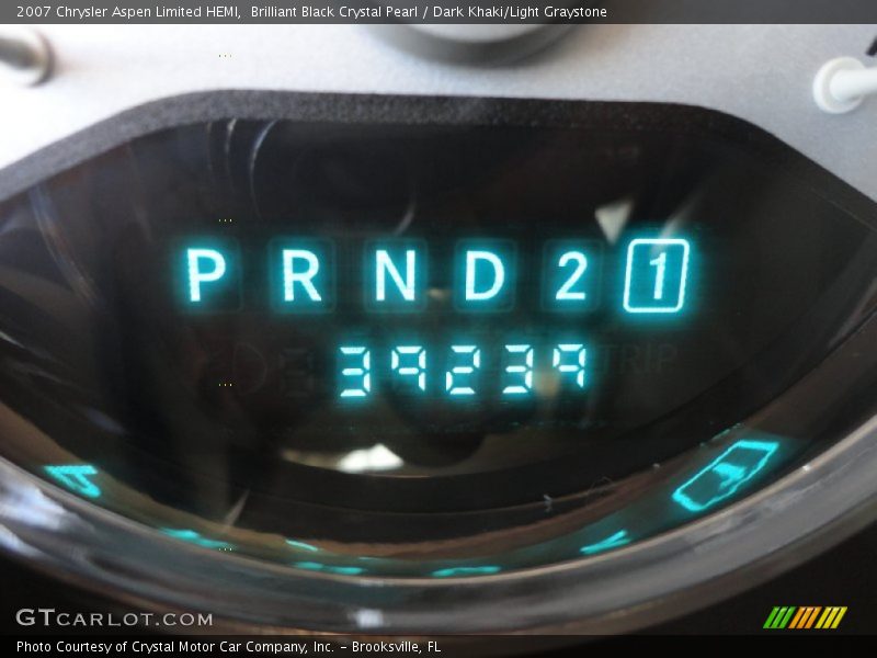 Brilliant Black Crystal Pearl / Dark Khaki/Light Graystone 2007 Chrysler Aspen Limited HEMI