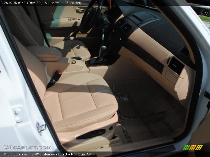 Alpine White / Sand Beige 2010 BMW X3 xDrive30i