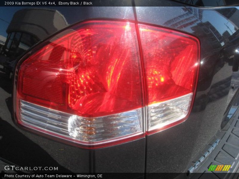 Ebony Black / Black 2009 Kia Borrego EX V6 4x4