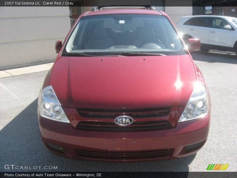 Claret Red / Gray 2007 Kia Sedona LX