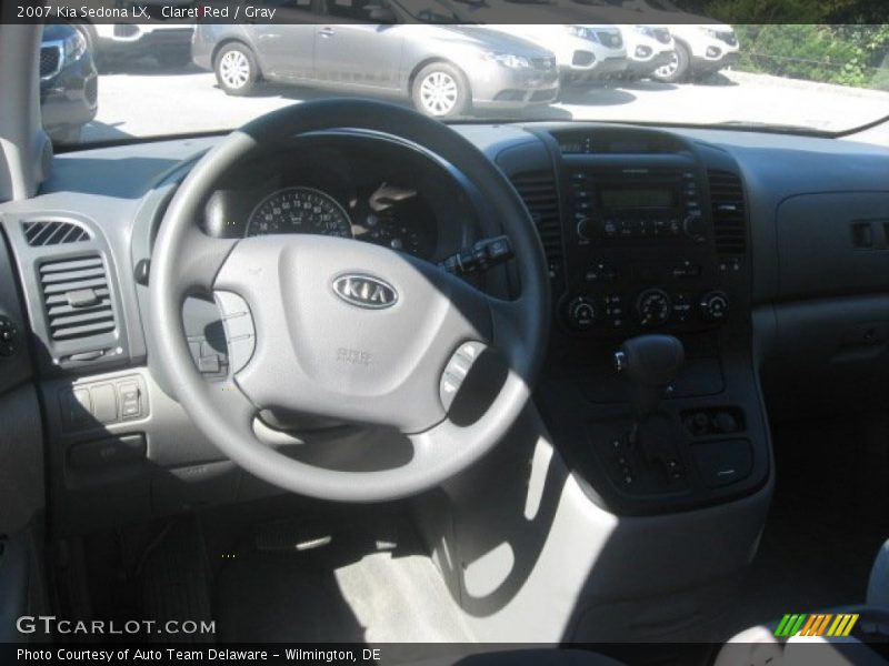 Claret Red / Gray 2007 Kia Sedona LX