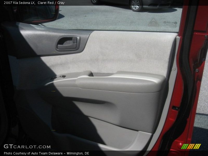 Claret Red / Gray 2007 Kia Sedona LX