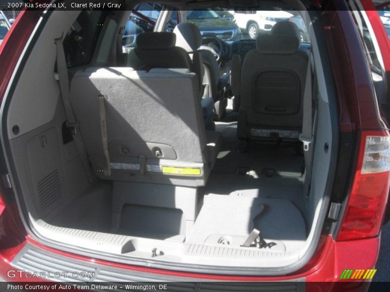 Claret Red / Gray 2007 Kia Sedona LX
