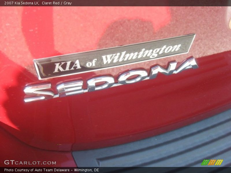 Claret Red / Gray 2007 Kia Sedona LX