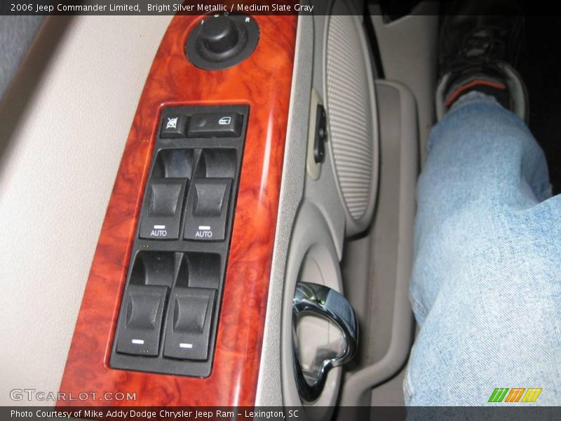Bright Silver Metallic / Medium Slate Gray 2006 Jeep Commander Limited