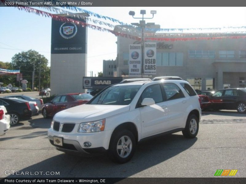 Bright White / Ebony 2009 Pontiac Torrent AWD