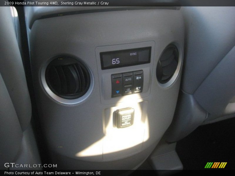 Sterling Gray Metallic / Gray 2009 Honda Pilot Touring 4WD