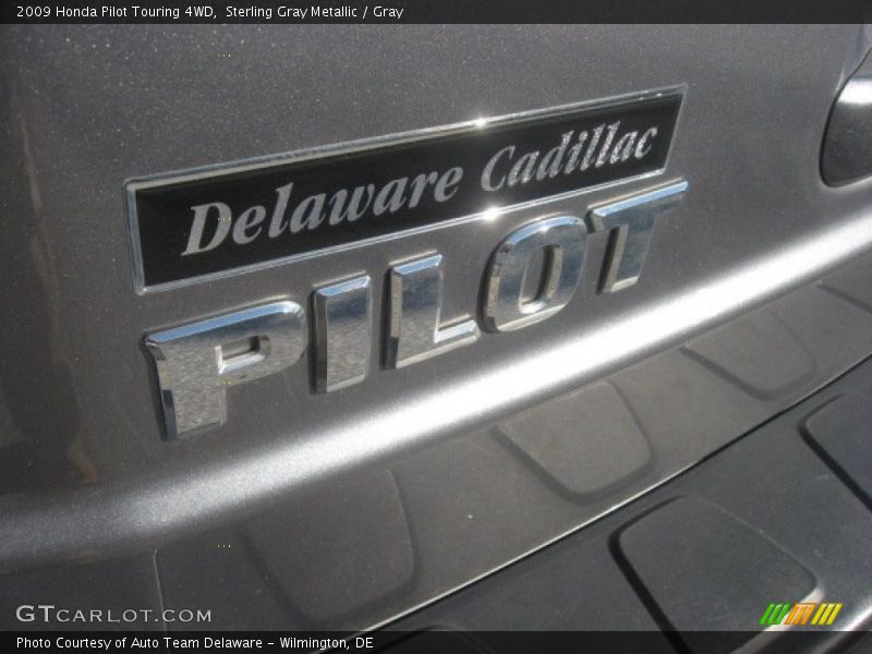 Sterling Gray Metallic / Gray 2009 Honda Pilot Touring 4WD
