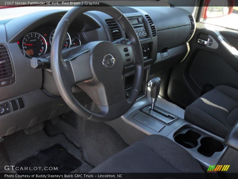 Red Brawn / Graphite 2007 Nissan Pathfinder SE 4x4