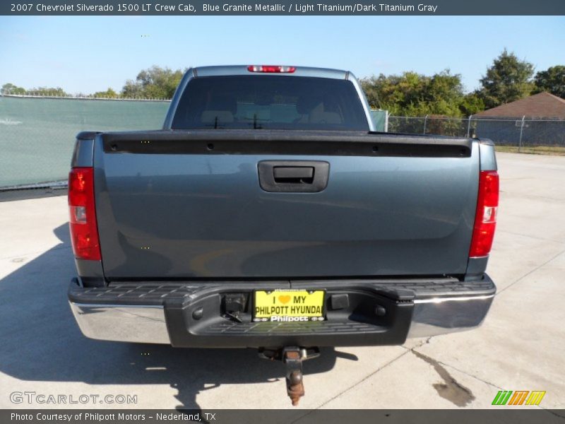 Blue Granite Metallic / Light Titanium/Dark Titanium Gray 2007 Chevrolet Silverado 1500 LT Crew Cab