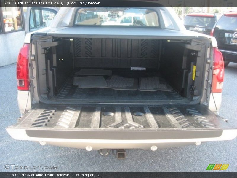 Quicksilver / Pewter 2005 Cadillac Escalade EXT AWD
