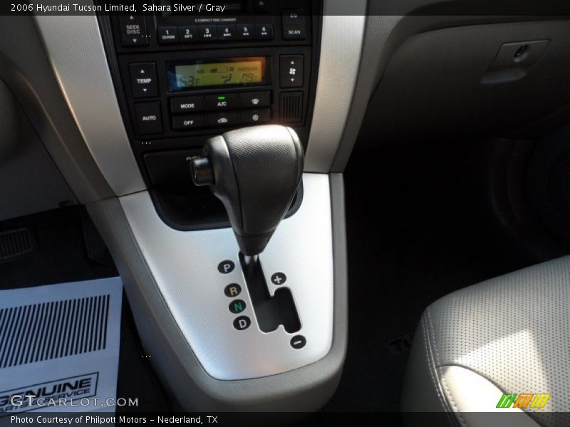 Sahara Silver / Gray 2006 Hyundai Tucson Limited