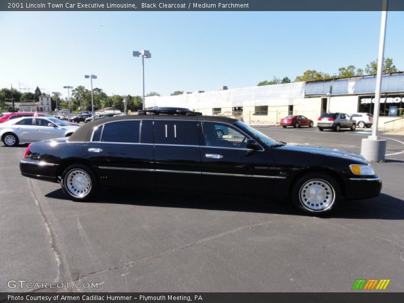  2001 Town Car Executive Limousine Black Clearcoat