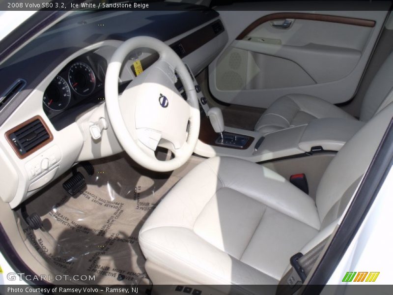 Ice White / Sandstone Beige 2008 Volvo S80 3.2