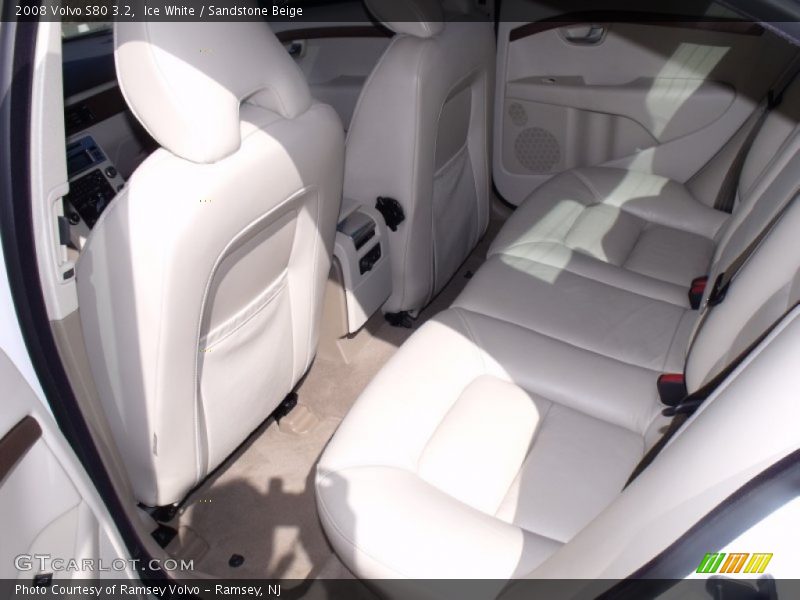 Ice White / Sandstone Beige 2008 Volvo S80 3.2