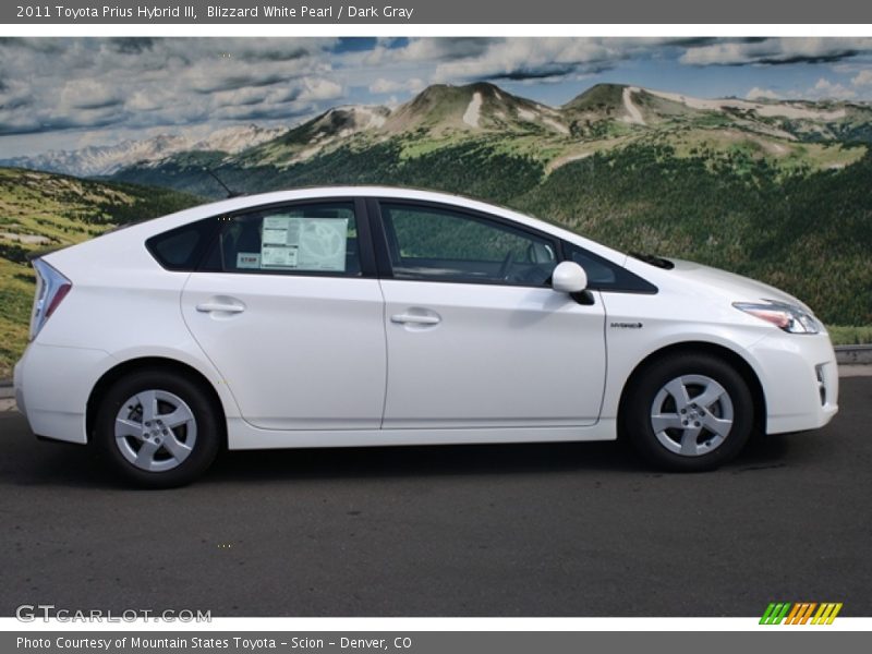 Blizzard White Pearl / Dark Gray 2011 Toyota Prius Hybrid III