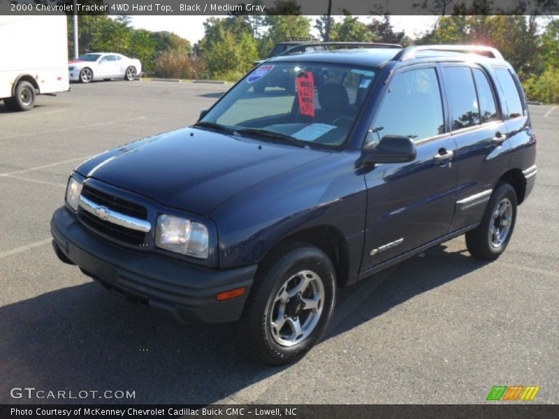 Black / Medium Gray 2000 Chevrolet Tracker 4WD Hard Top