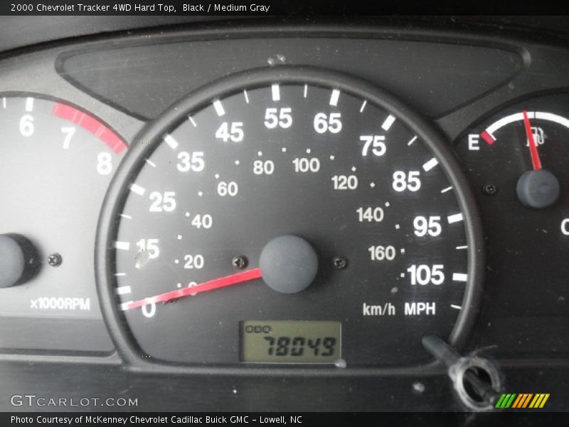 Black / Medium Gray 2000 Chevrolet Tracker 4WD Hard Top