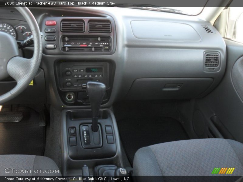 Black / Medium Gray 2000 Chevrolet Tracker 4WD Hard Top