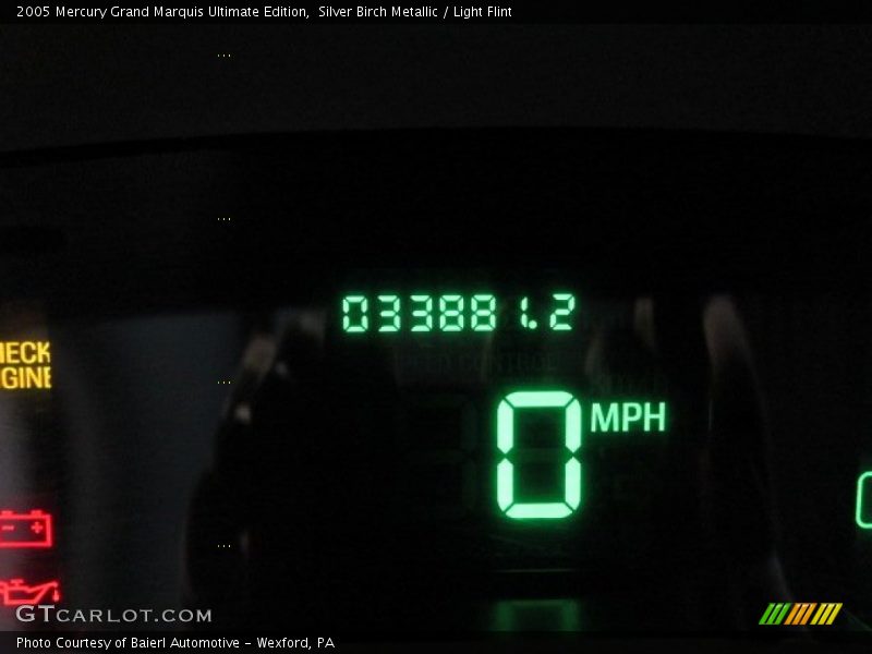 Silver Birch Metallic / Light Flint 2005 Mercury Grand Marquis Ultimate Edition