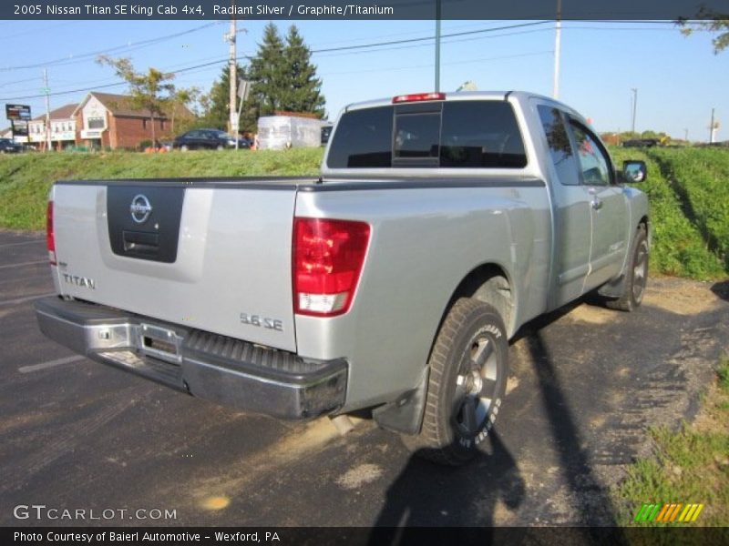 Radiant Silver / Graphite/Titanium 2005 Nissan Titan SE King Cab 4x4