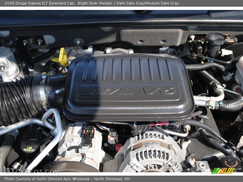 Bright Silver Metallic / Dark Slate Gray/Medium Slate Gray 2008 Dodge Dakota SLT Extended Cab