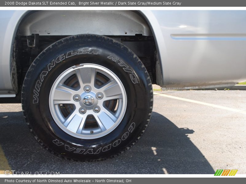 Bright Silver Metallic / Dark Slate Gray/Medium Slate Gray 2008 Dodge Dakota SLT Extended Cab