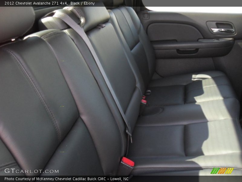 Black / Ebony 2012 Chevrolet Avalanche Z71 4x4