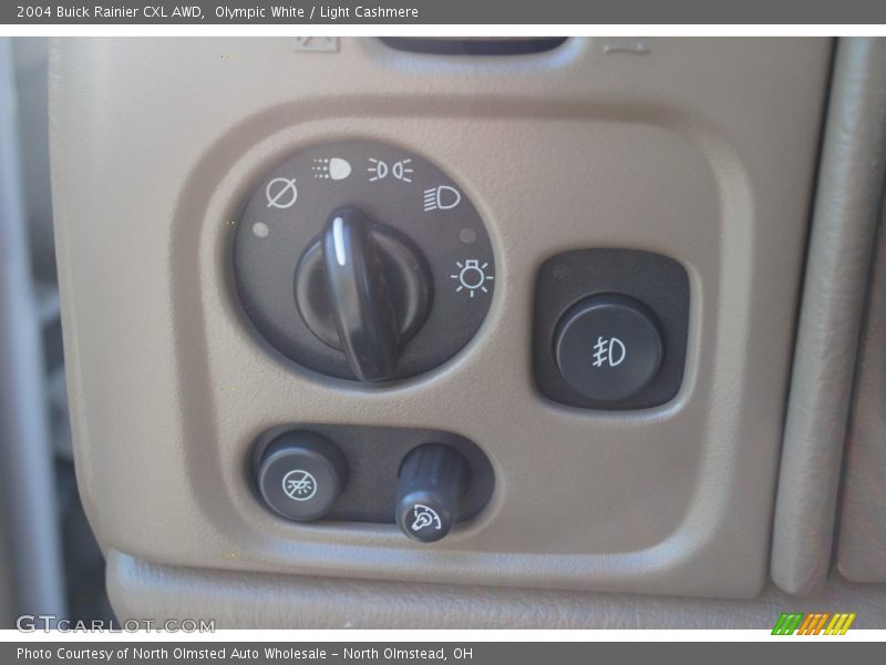 Olympic White / Light Cashmere 2004 Buick Rainier CXL AWD