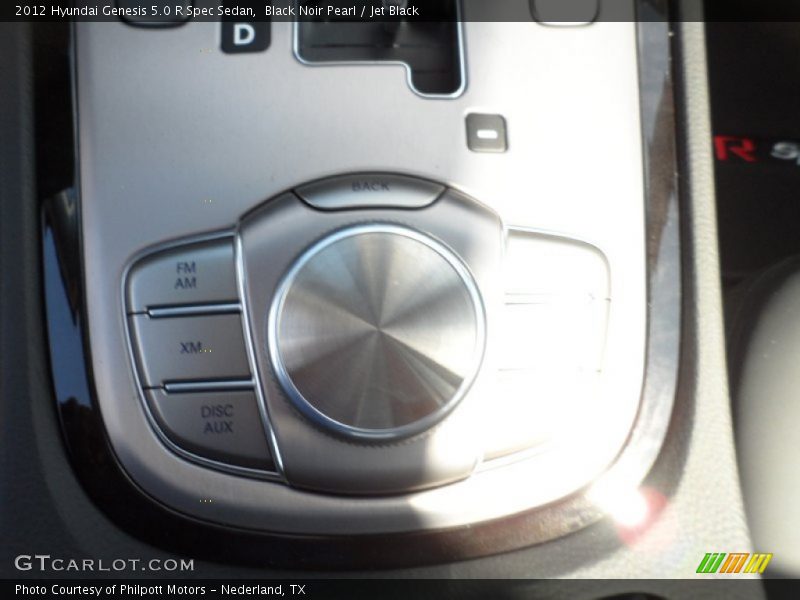 Controls of 2012 Genesis 5.0 R Spec Sedan