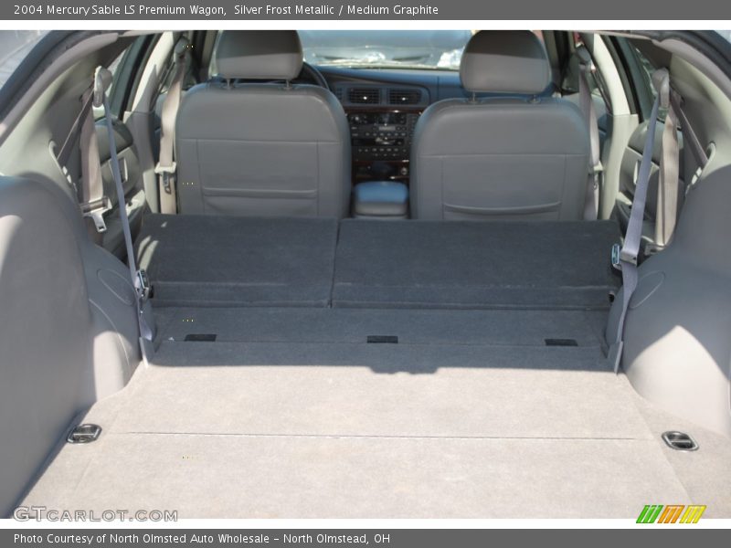 2004 Sable LS Premium Wagon Trunk
