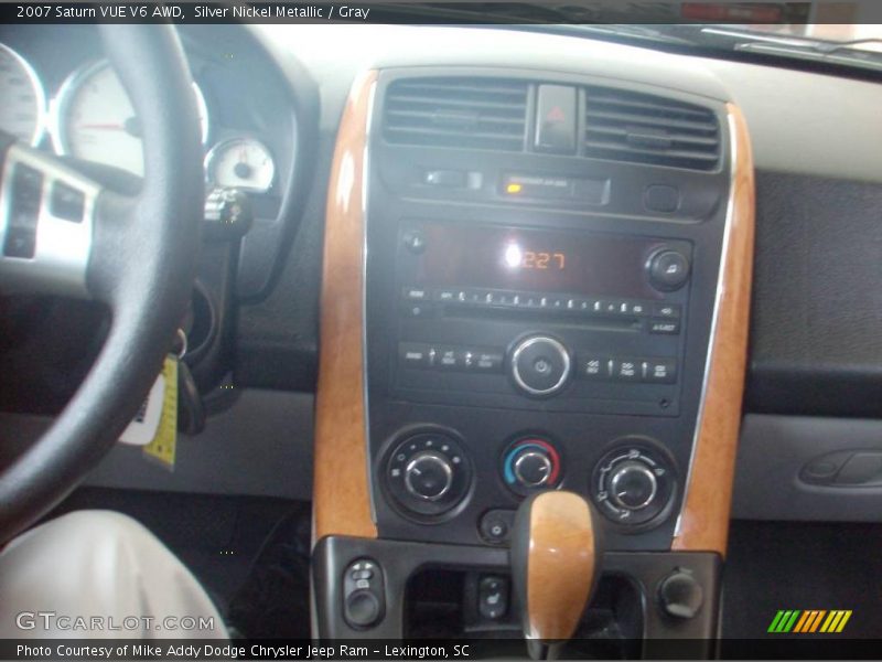 Silver Nickel Metallic / Gray 2007 Saturn VUE V6 AWD