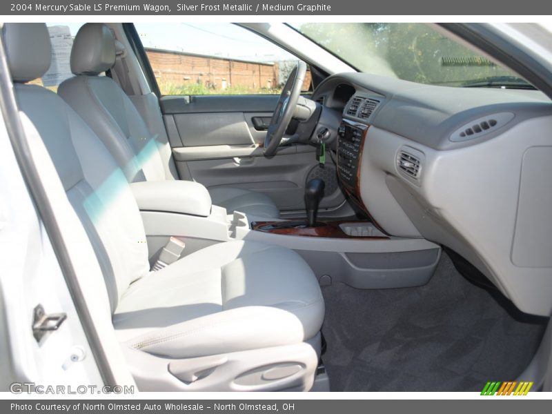  2004 Sable LS Premium Wagon Medium Graphite Interior