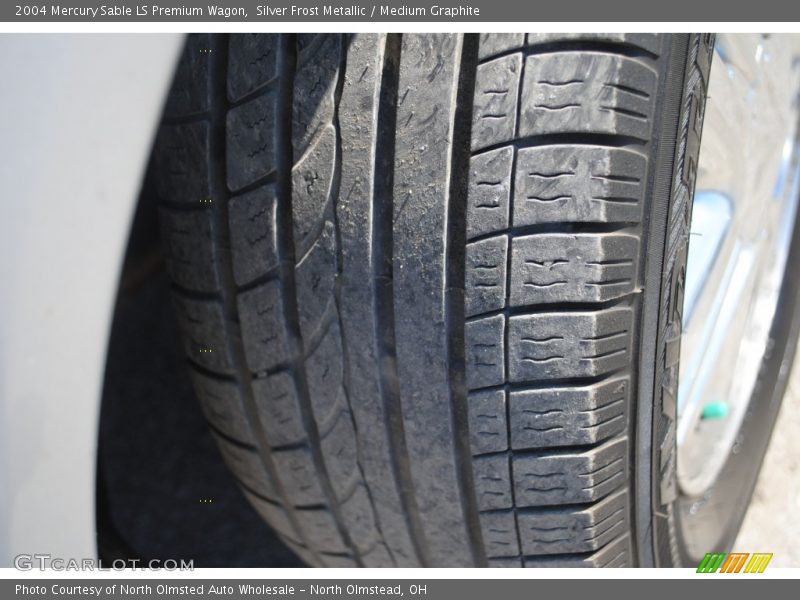 Silver Frost Metallic / Medium Graphite 2004 Mercury Sable LS Premium Wagon