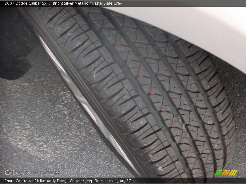Bright Silver Metallic / Pastel Slate Gray 2007 Dodge Caliber SXT