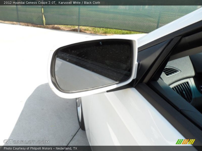 Karussell White / Black Cloth 2012 Hyundai Genesis Coupe 2.0T