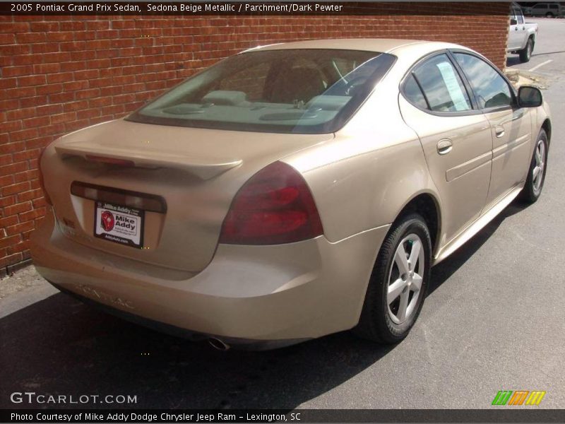 Sedona Beige Metallic / Parchment/Dark Pewter 2005 Pontiac Grand Prix Sedan