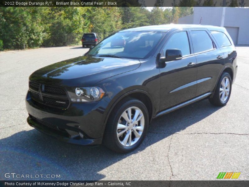 Front 3/4 View of 2012 Durango R/T