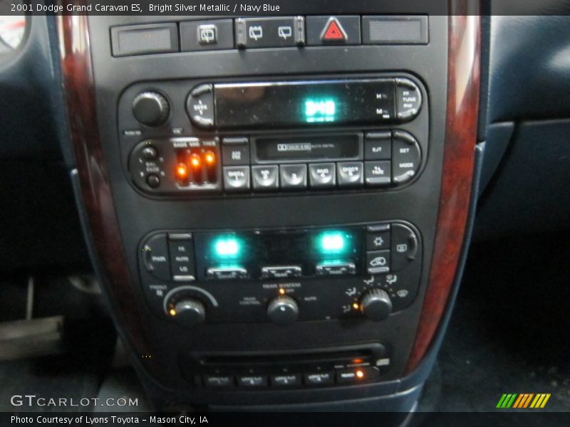Bright Silver Metallic / Navy Blue 2001 Dodge Grand Caravan ES