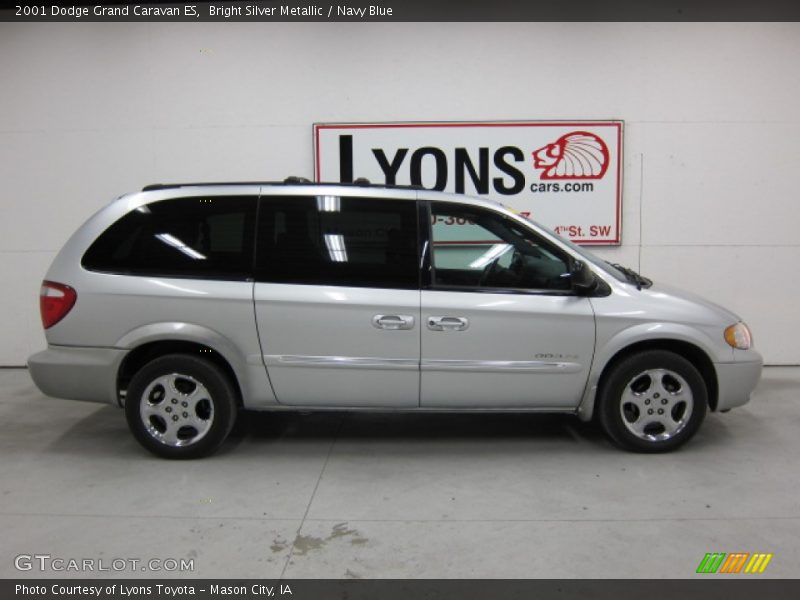 Bright Silver Metallic / Navy Blue 2001 Dodge Grand Caravan ES