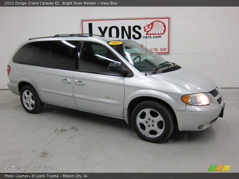 Bright Silver Metallic / Navy Blue 2001 Dodge Grand Caravan ES