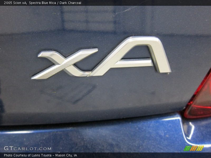 Spectra Blue Mica / Dark Charcoal 2005 Scion xA