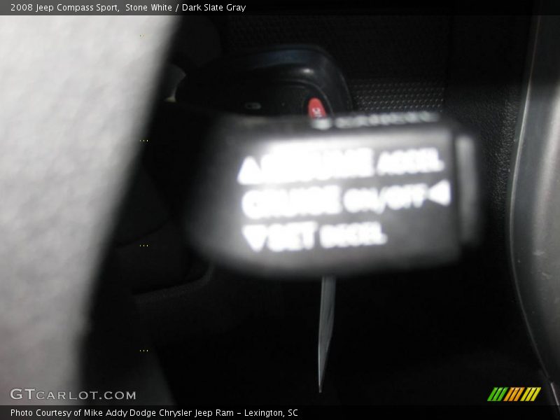 Stone White / Dark Slate Gray 2008 Jeep Compass Sport
