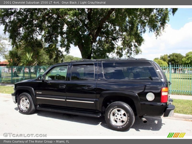Onyx Black / Light Gray/Neutral 2001 Chevrolet Suburban 1500 LT 4x4