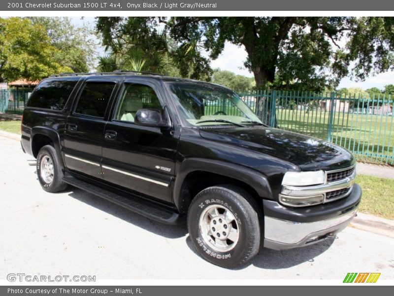 Onyx Black / Light Gray/Neutral 2001 Chevrolet Suburban 1500 LT 4x4
