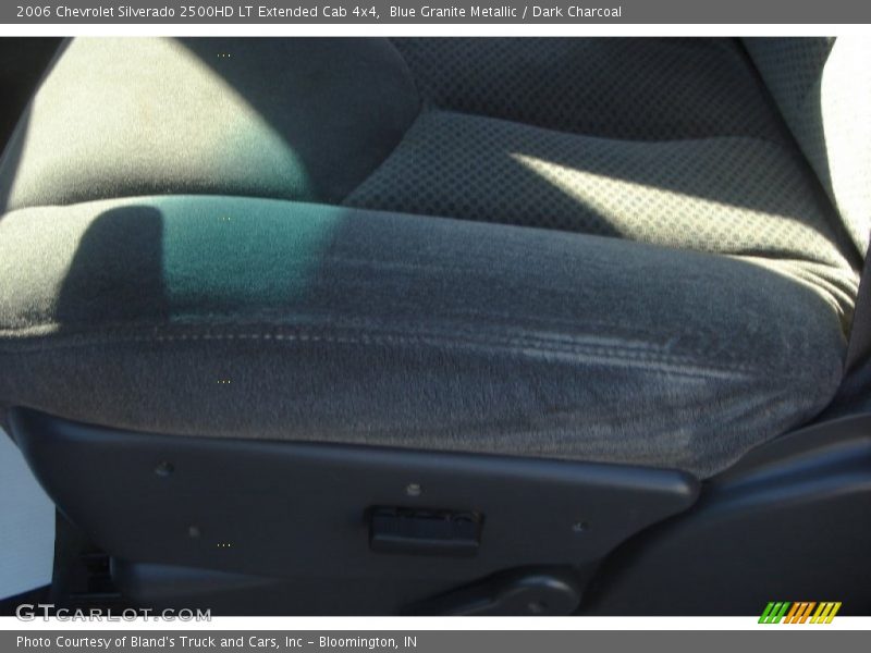 Blue Granite Metallic / Dark Charcoal 2006 Chevrolet Silverado 2500HD LT Extended Cab 4x4