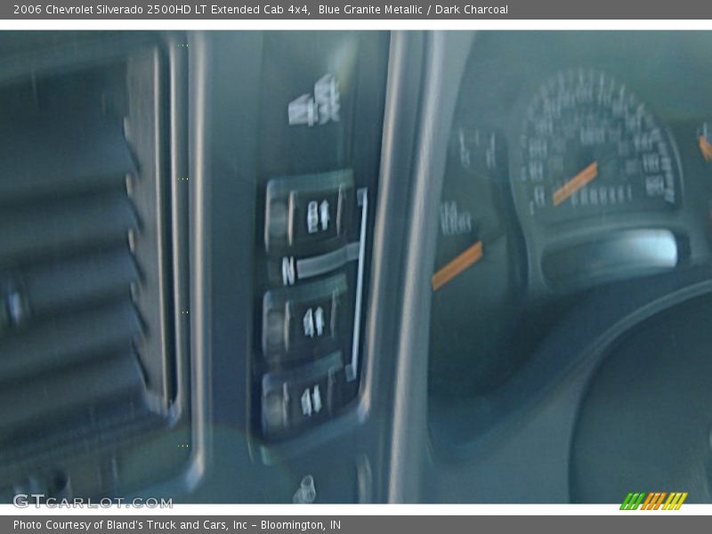 Blue Granite Metallic / Dark Charcoal 2006 Chevrolet Silverado 2500HD LT Extended Cab 4x4