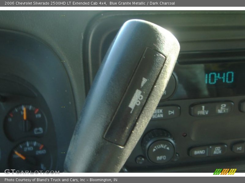 Blue Granite Metallic / Dark Charcoal 2006 Chevrolet Silverado 2500HD LT Extended Cab 4x4